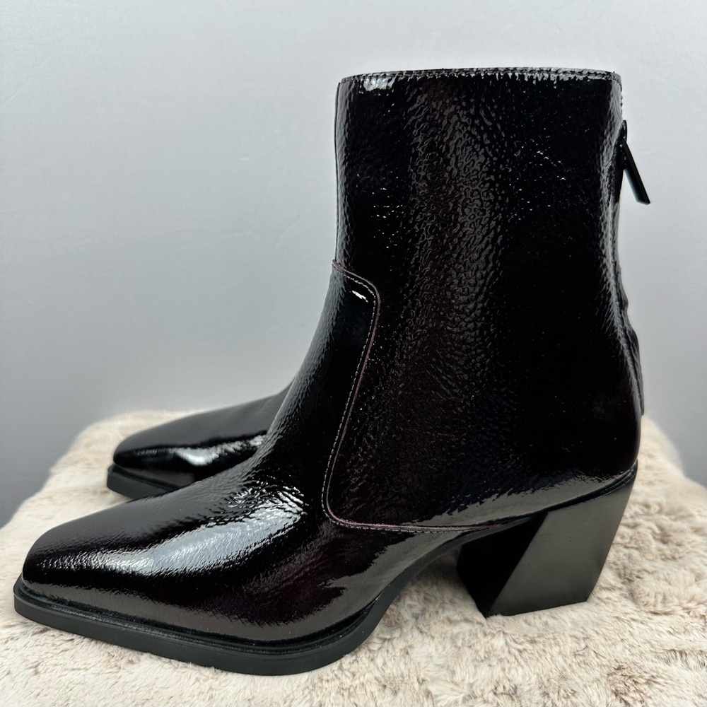 VINCE CAMUTO Women Ankle Bootie Square Toe Stacked Heel Boot Dark Red Wine - Picture 4 of 11